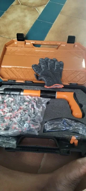 Dernier Jour -50% | Pistolet à Clous Ultime (+50 Clous Offerts) — photo d'un client 1